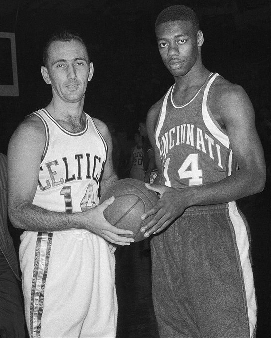 加進攻的策 加進攻的策